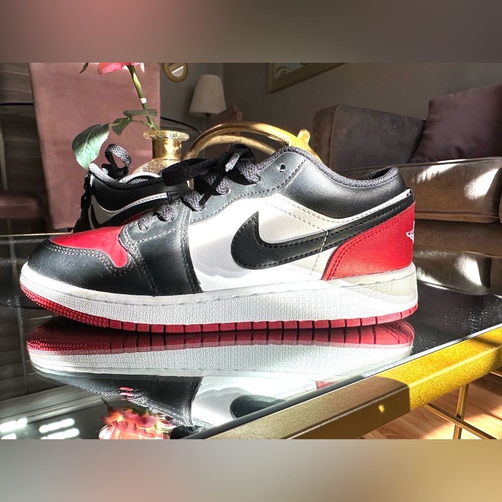AIR JORDAN 1 LOW "BRED TOE" sneakers